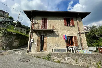 Palazzo in vendita, Via Pvt. Butti, Maslianico, Maslianico