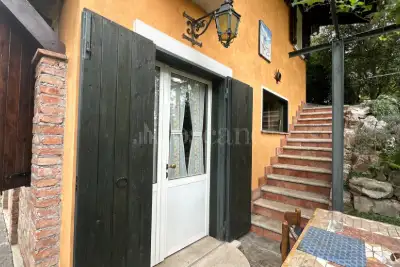 Casa Indipendente in vendita, Via Campiani, Cellatica