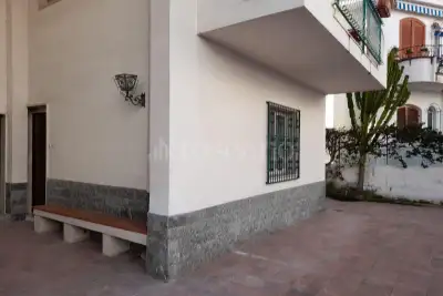 Casa in vendita, Via Teocle, Giardini-Naxos