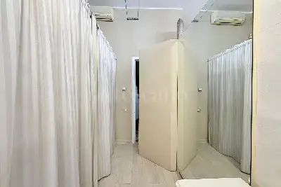 Negozio in vendita, Via Fratelli Fraschini n. 2, Milano