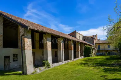 Casale in vendita, Strada Pontestura, Casale Monferrato