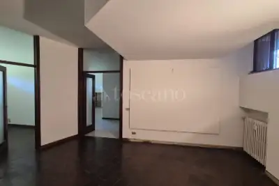 Ufficio in vendita, Via Giovanni Amendola, Mariano Comense