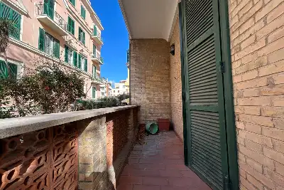 Casa in affitto, Viale della Pineta di Ostia, Roma