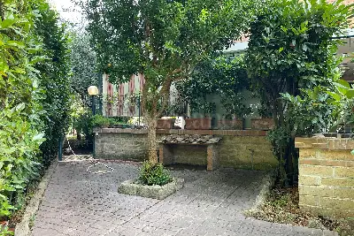 Casa in vendita, Via Louis Daguerre, Roma