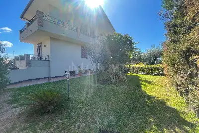 Villa in vendita, Via Indipendenza, Mascalucia