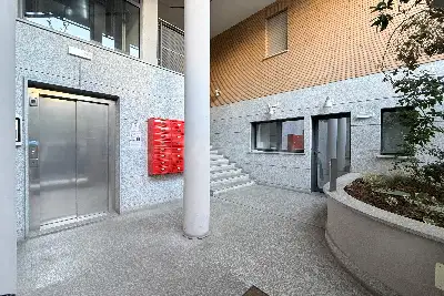 Casa in vendita, Via dei Fontanili, Milano