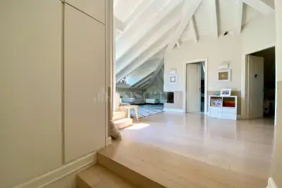 Casa in vendita, Via Ugo Foscolo, Brescia