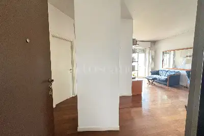 Casa in vendita, Via Lorenteggio, Milano