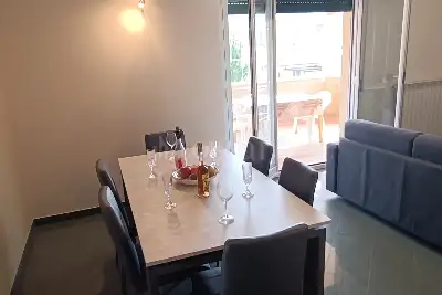 Casa in affitto, Via Svizzera 20, Pineto