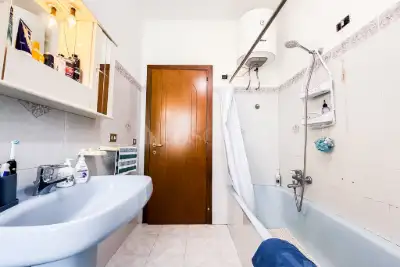 Casa in vendita, Via Ferrara, Olbia