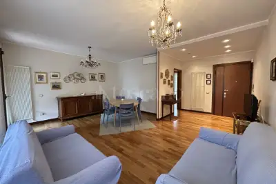 Casa in vendita, Via Umberto Saba, Roma