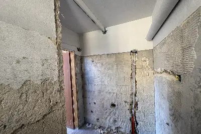 Negozio in vendita, Via Michele Bonanno, Siracusa