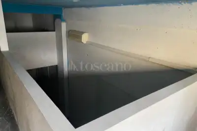 Negozio in affitto, Via Fiuggi, Milano