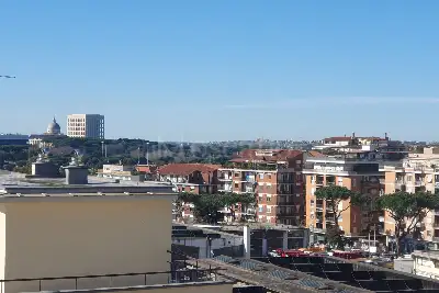 Casa in vendita, Via Salvatore di Giacomo, Roma