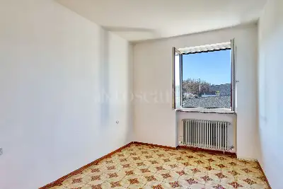 Casa in vendita, Via Statale, Marchirolo