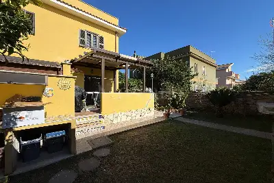 Villa Bifamiliare in vendita, Via Mario Aramu, Fiumicino