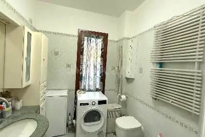 Villino a Schiera in vendita, Via degli Ossoli, Roma