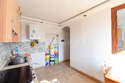 Casa in vendita, Via Varesina, Como