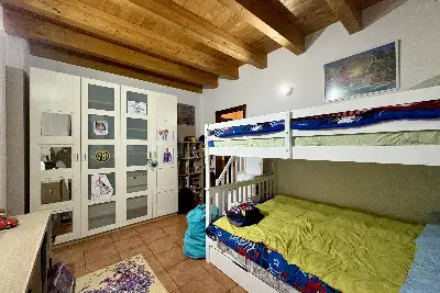 Casa in vendita, Via Tre Castelli 47, Milano