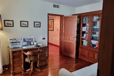 Casa in vendita, Via Roma, Olbia