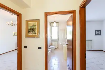 Casa in affitto, Via Roggia Molinara, Cernobbio