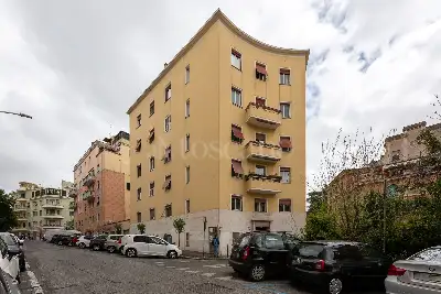 Casa in vendita, Via Giovanni da Procida, Roma