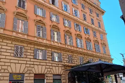 Casa in vendita, Via Alessandria, Roma