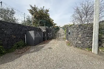 Agricolo in vendita, Via Barbagallo, Aci Castello