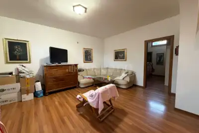 Villa in vendita, Via Taleggio, Roma