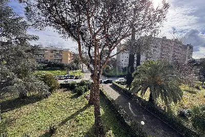 Casa in vendita, Viale dei Caduti Nella Guerra di Liberazione, Roma
