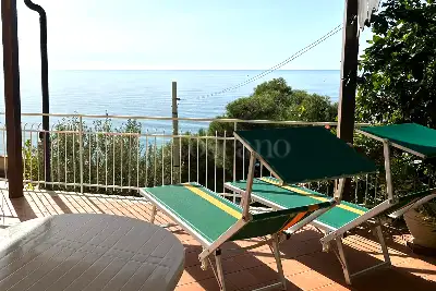 Casa in vendita, Baia dei Pini, loc. Mezzatorre, San Mauro Cilento