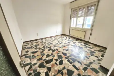 Casa Indipendente in vendita, Via Scuole, Nave