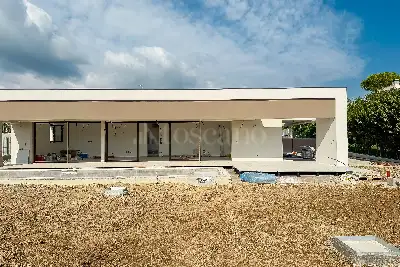 Villa in vendita, Via San Sivino, Moniga del Garda