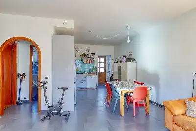 Casa in vendita, Via Taiana, Lavena Ponte Tresa