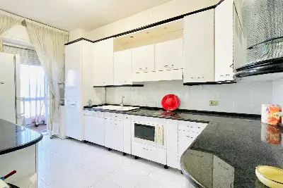 Casa in vendita, Via Vittorio Veneto, Brescia