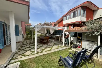 Villa Bifamiliare in vendita, Via G. Garibaldi, Ladispoli