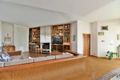 Casa Indipendente in vendita, Via Dante Alighieri, Rovello Porro