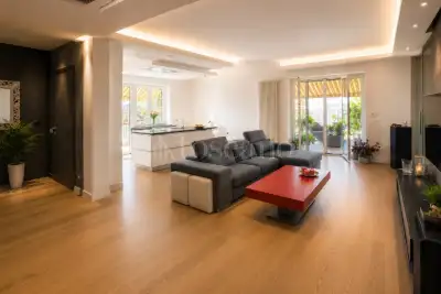 Penthouse for sale, Via Framura, Roma
