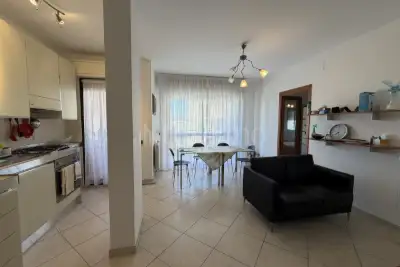 Casa in vendita, Via Cavour, Alba Adriatica