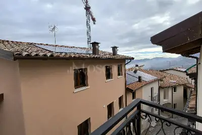 Casa Indipendente in vendita, Via Centrale, L'Aquila