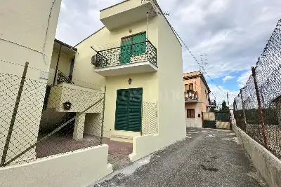 Casa in vendita, Via Arturo Pompeati Luchini, Fiumicino