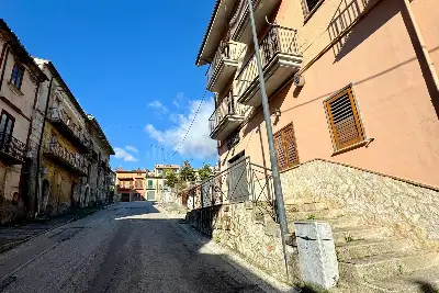 Casa in vendita, Via Garibaldi, Monteforte Irpino