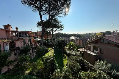 Villa Plurifamiliare in vendita, Via Gustavo Giovannoni, Roma