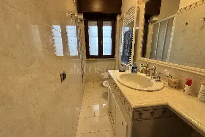 Casa in vendita, Via Olanda, Pomezia