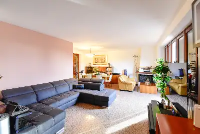 Casa Indipendente in vendita, Via Alla Zocca, Como