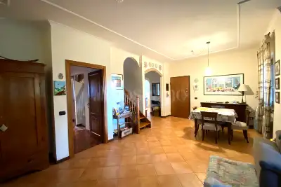 Villa in vendita, Via Raffaello Franchi , Roma