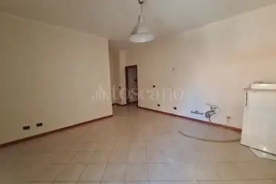 Casa in vendita, Via Roma, Pomezia