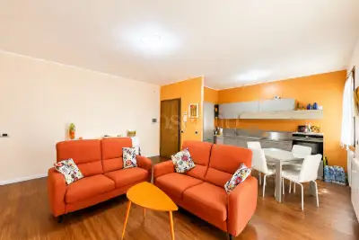 Casa in vendita, Via Lorenzini, Desenzano del Garda