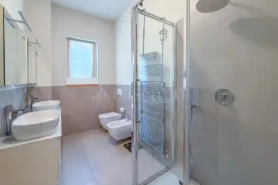 Casa in vendita, Viale Luigi Majno, Milano
