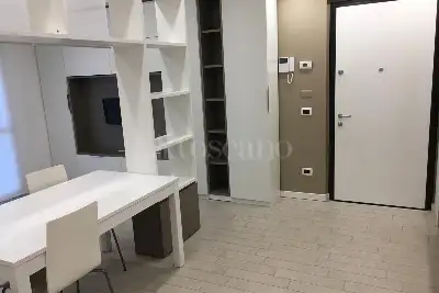 Casa in affitto, Via Giambellino, Milano